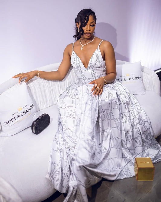 The Chronicles of the Fashionably Late – A Tale of Outfit Indecision